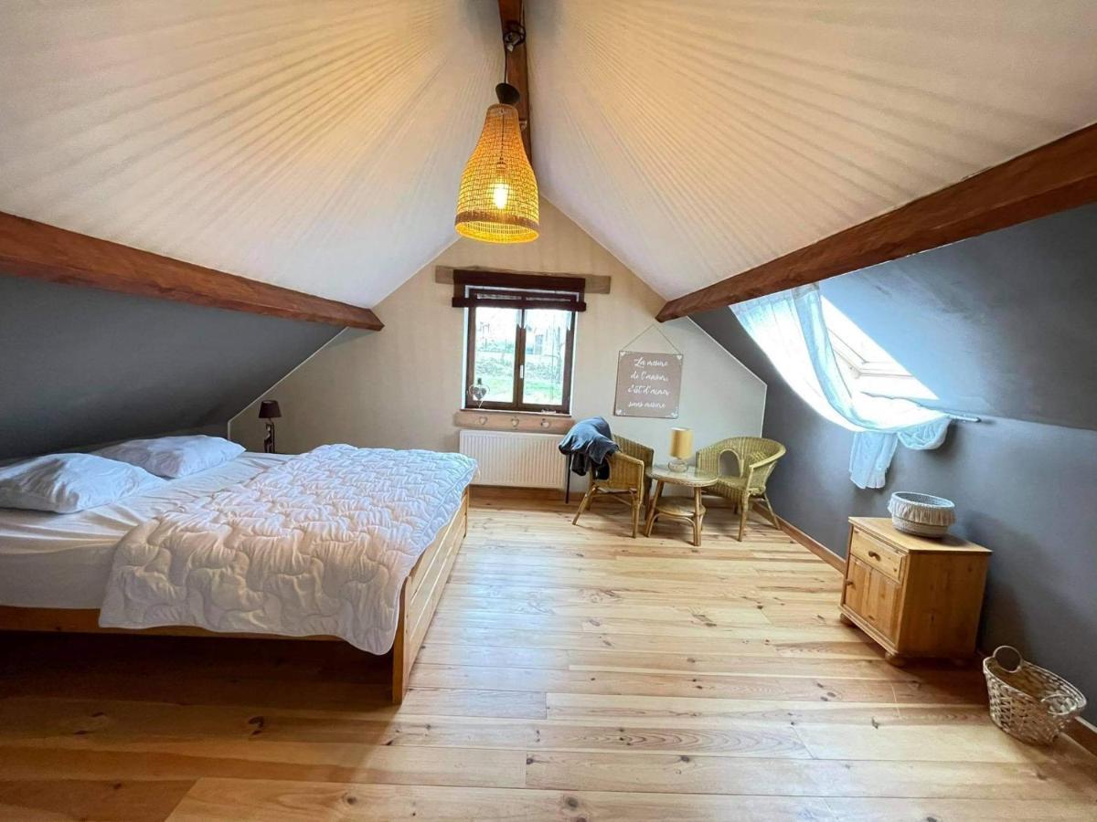 Lesse En Ciel Vous Accueille Avec Plaisir . Villa Houyet Dış mekan fotoğraf