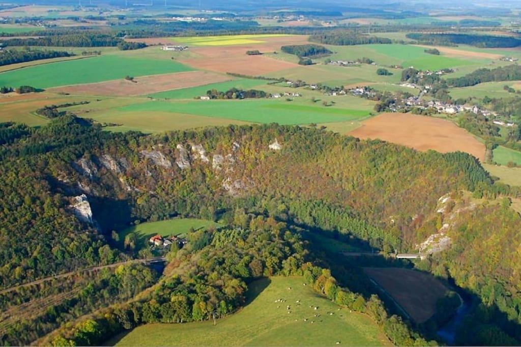Lesse En Ciel Vous Accueille Avec Plaisir . Villa Houyet Dış mekan fotoğraf